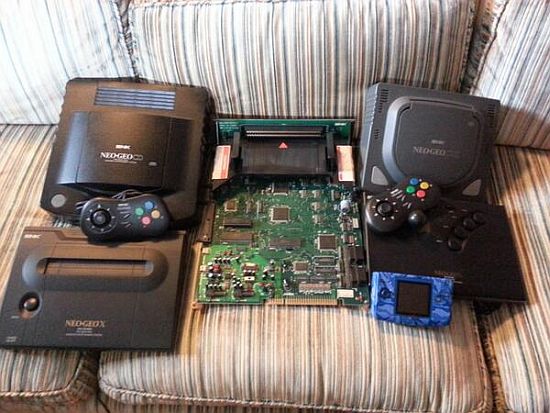 NeoGeo_SNK hw family pic