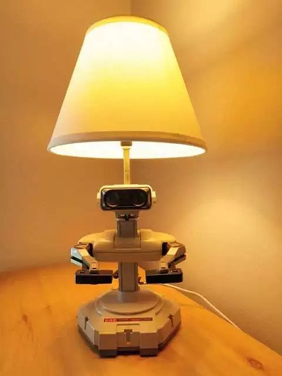 Nerd_ROB_lamp