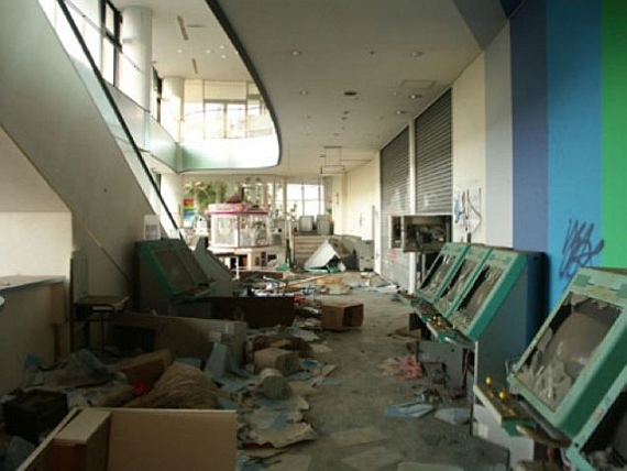 Arcade_more_graveyards