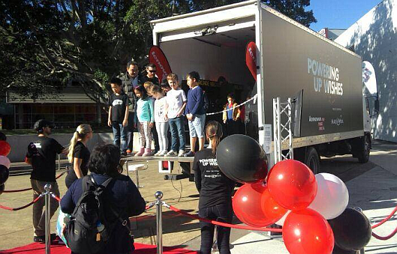 Lenovo_MAW_retroarcade_truck_kids