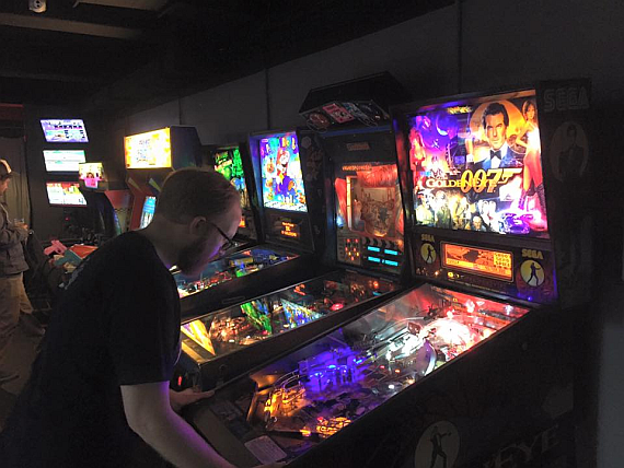 Bartronica_ShaneRubans