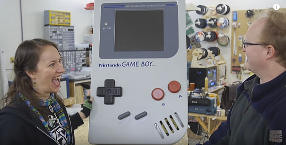 Giant Game Boy 2