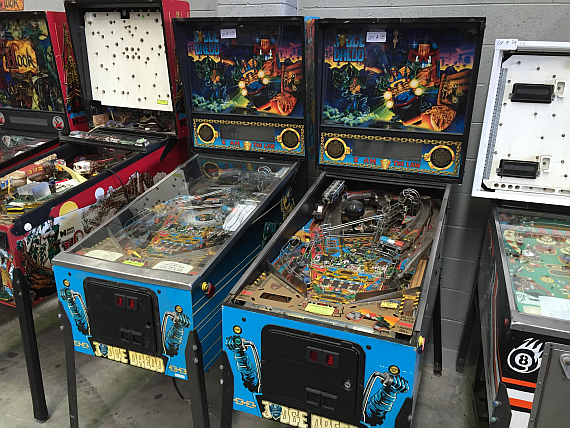 SaleOfTheCentury_pinballsJudge